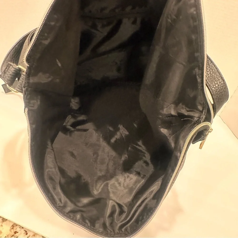 Women’s black purse satchel shoulder bag oversized purse new pebbled leather